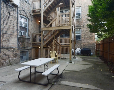 3510 N. Wolcott, Unit 2 - Photo Thumbnail 18