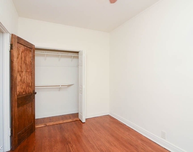 3510 N. Wolcott, Unit 2 - Photo Thumbnail 16