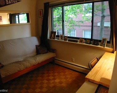 375 Harvard St Apt 4-a - Photo Thumbnail 3