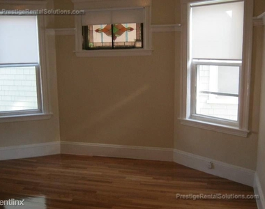 21 Roseclair St - Photo Thumbnail 0