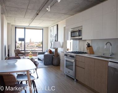 2112 Market Street - Photo Thumbnail 15