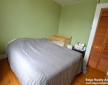 24 Murdock St Apt 3 - Photo Thumbnail 8