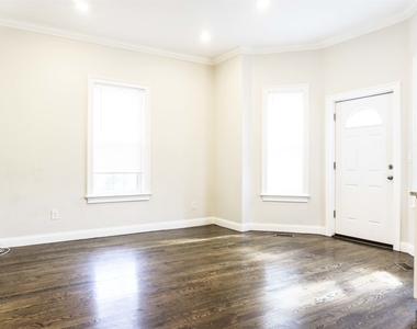 19 Perrin St Apt 1 - Photo Thumbnail 4