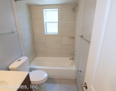 758 Girard Street, Nw - Photo Thumbnail 14