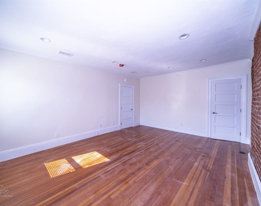 1616 Beacon St Apt 3 - Photo Thumbnail 3