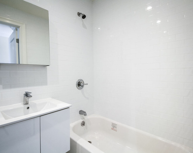 946 Bushwick Avenue - Photo Thumbnail 8