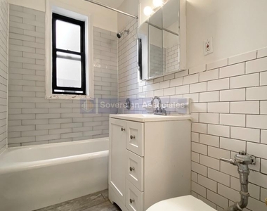 213 Bennett Avenue - Photo Thumbnail 6