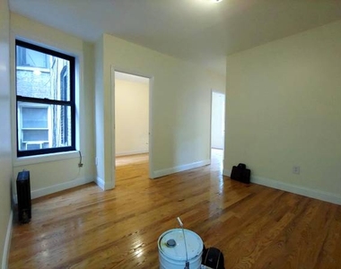 3151 Broadway - Photo Thumbnail 3