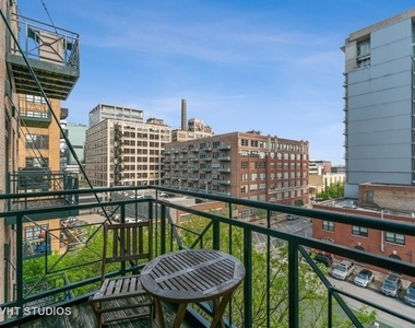 701 West Jackson Boulevard - Photo Thumbnail 10