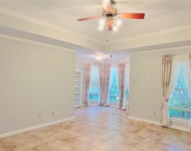 3713 Teal Lane - Photo Thumbnail 9