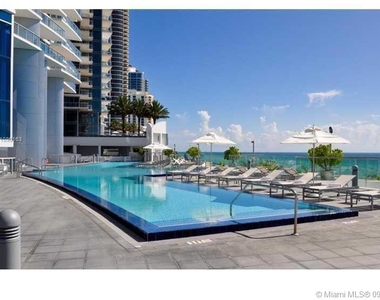 17001 Collins Ave - Photo Thumbnail 41