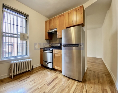 401 East 68th Street - Photo Thumbnail 3