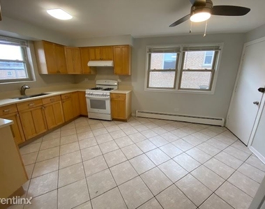 1718 W Greenleaf Ave 2n - Photo Thumbnail 2