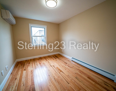 24-61 28th Street - Photo Thumbnail 11