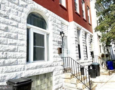 2532 Druid Hill Avenue - Photo Thumbnail 2