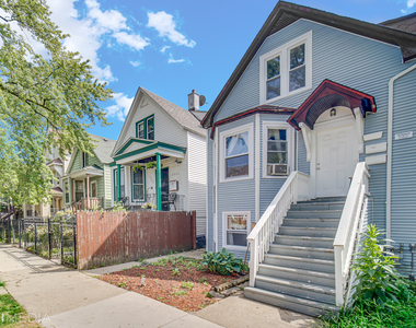 3325 West Berteau Avenue - Photo Thumbnail 2