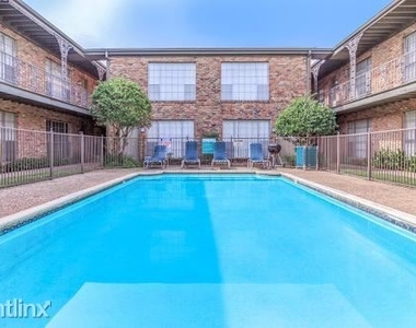 1618 Fountain View - Photo Thumbnail 14