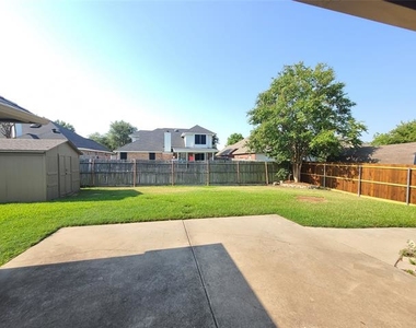 1511 Lincoln Drive - Photo Thumbnail 19