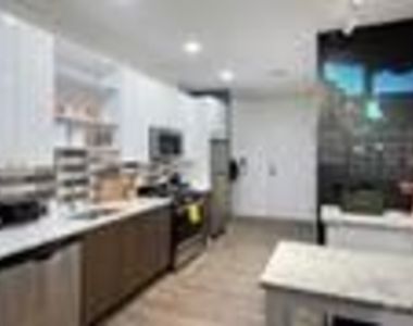 2 Leighton St # 1-318 - Photo Thumbnail 12