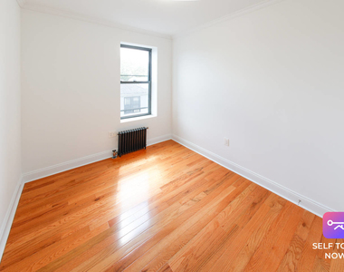 488 Rockaway Pkwy - Photo Thumbnail 4