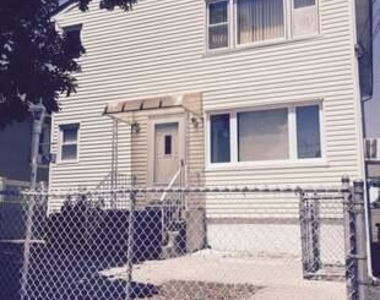 163 Reid Avenue - Photo Thumbnail 0