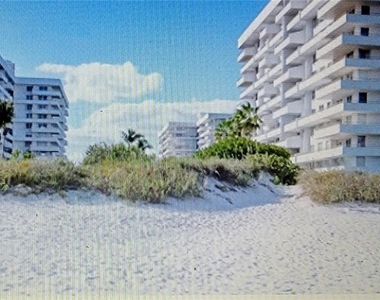 155 Ocean Lane Dr - Photo Thumbnail 4