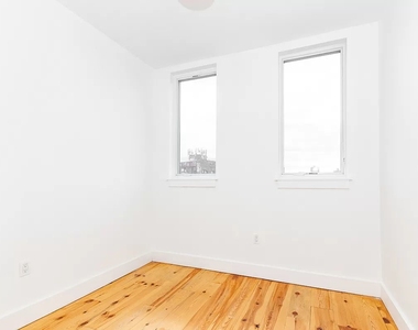 291 Metropolitan Avenue - Photo Thumbnail 4