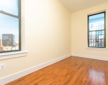 1044 Flushing Avenue - Photo Thumbnail 7