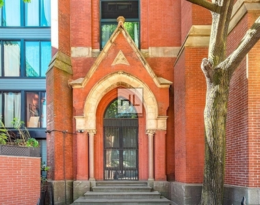 618 Bushwick Avenue - Photo Thumbnail 10