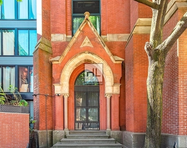 618 Bushwick Avenue - Photo Thumbnail 8