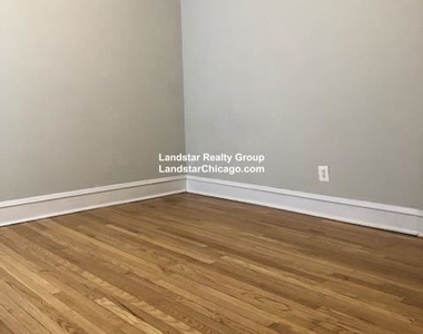 734 Reba Pl - Photo Thumbnail 5