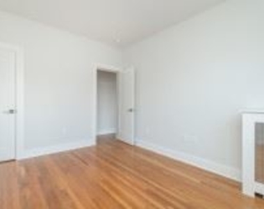 16 Forest St Apt 42 - Photo Thumbnail 3