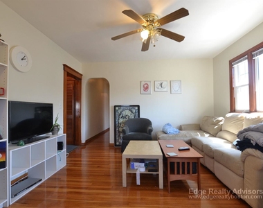 62 Glencoe St # 2 - Photo Thumbnail 4