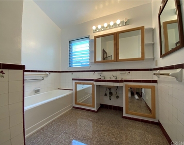 6140 Orange Street 1/2 - Photo Thumbnail 27