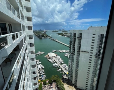 1717 N Bayshore Dr - Photo Thumbnail 28