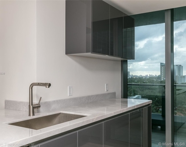 1451 Brickell Ave - Photo Thumbnail 6