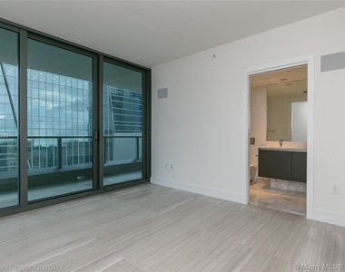 1451 Brickell Ave - Photo Thumbnail 22