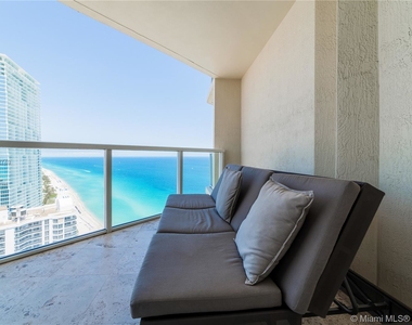 16699 Collins Ave - Photo Thumbnail 51