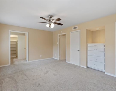 6138 Annapolis Lane - Photo Thumbnail 6