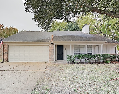 22502 Guardsman Lane - Photo Thumbnail 1