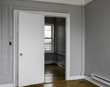 1625 Park Pl - Unit: 23 - Photo Thumbnail 2