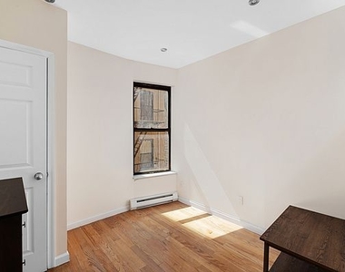 4 West 108th Street - Photo Thumbnail 2