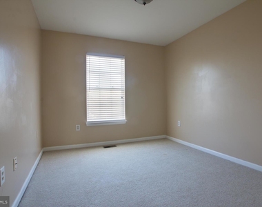 535 Williamsburg Way - Photo Thumbnail 29