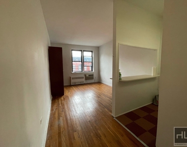 448 East 84 Street - Photo Thumbnail 5