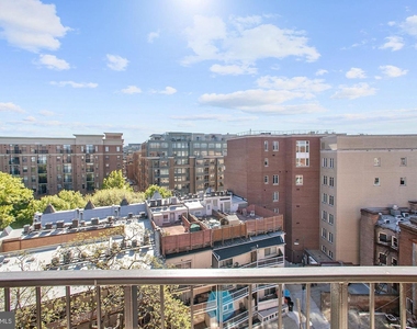 2555 Pennsylvania Ave Nw #1017 - Photo Thumbnail 13