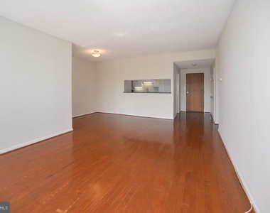 2555 Pennsylvania Ave Nw #1017 - Photo Thumbnail 7