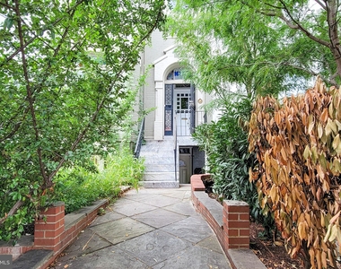 1636 19th Street Nw - Photo Thumbnail 0