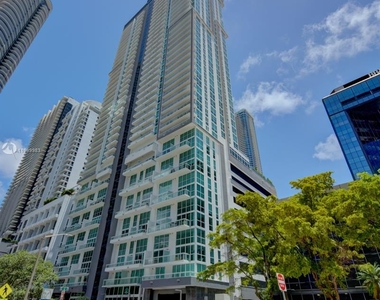 1080 Brickell Ave - Photo Thumbnail 14