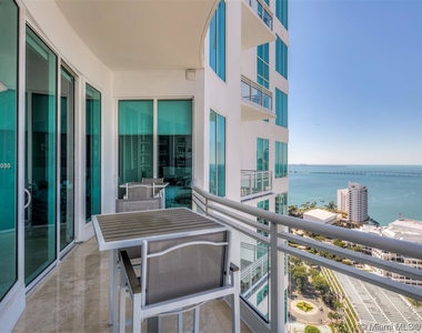 900 Brickell Key Blvd - Photo Thumbnail 16