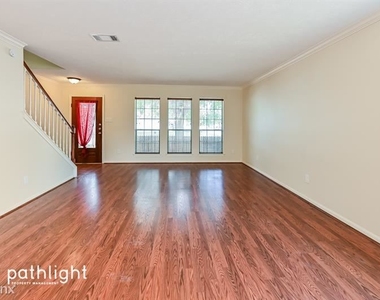 2614 Springstone Drive - Photo Thumbnail 2